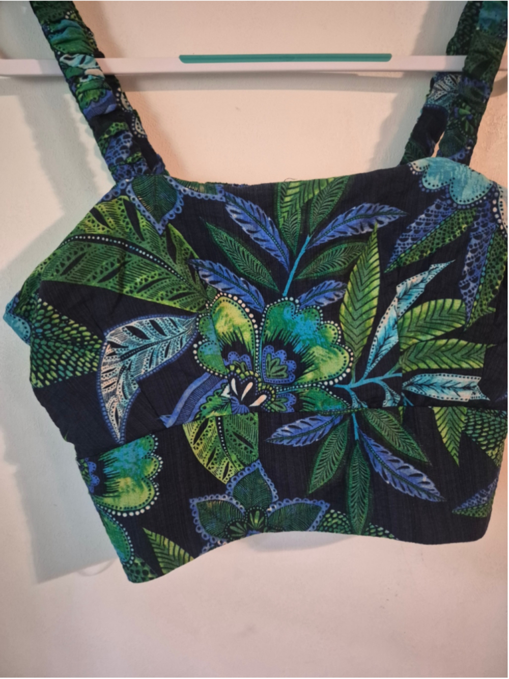 Women's Rachel Zoe Crop Top Size L Blue Green Floral Print - Picture 3 of 9